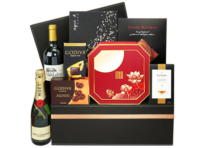 Mid-Autumn Gift Hamper - Mid Autumn Peninsula Moon Cake With Deluxe Fine Wine Fruit Hamper FH110 - M30720A3 Photo